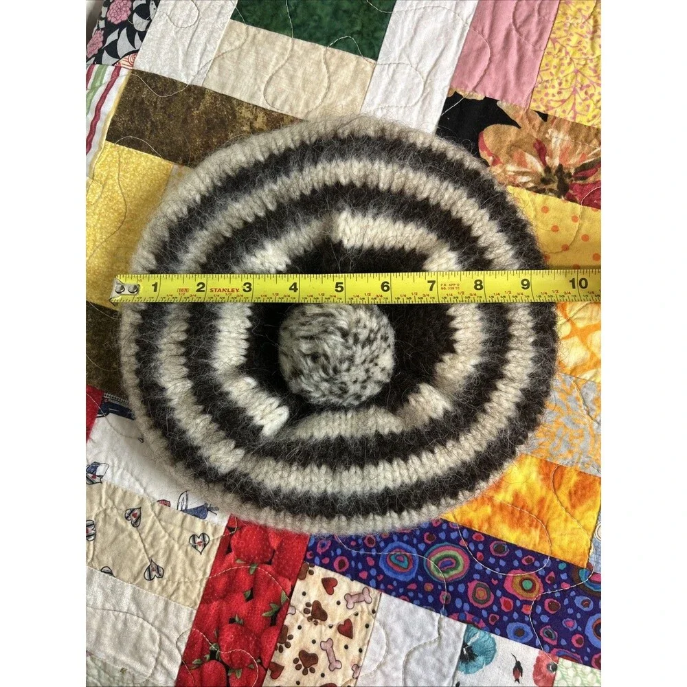 VTG Hand Knit Wool Beret